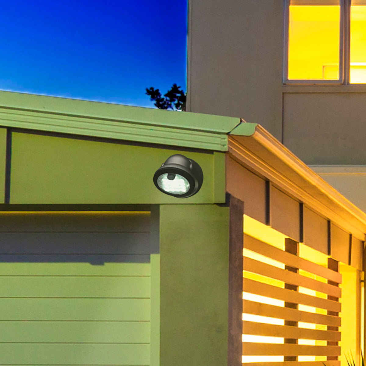 World's Brightest Motion-Activated Cordless Light - image 8