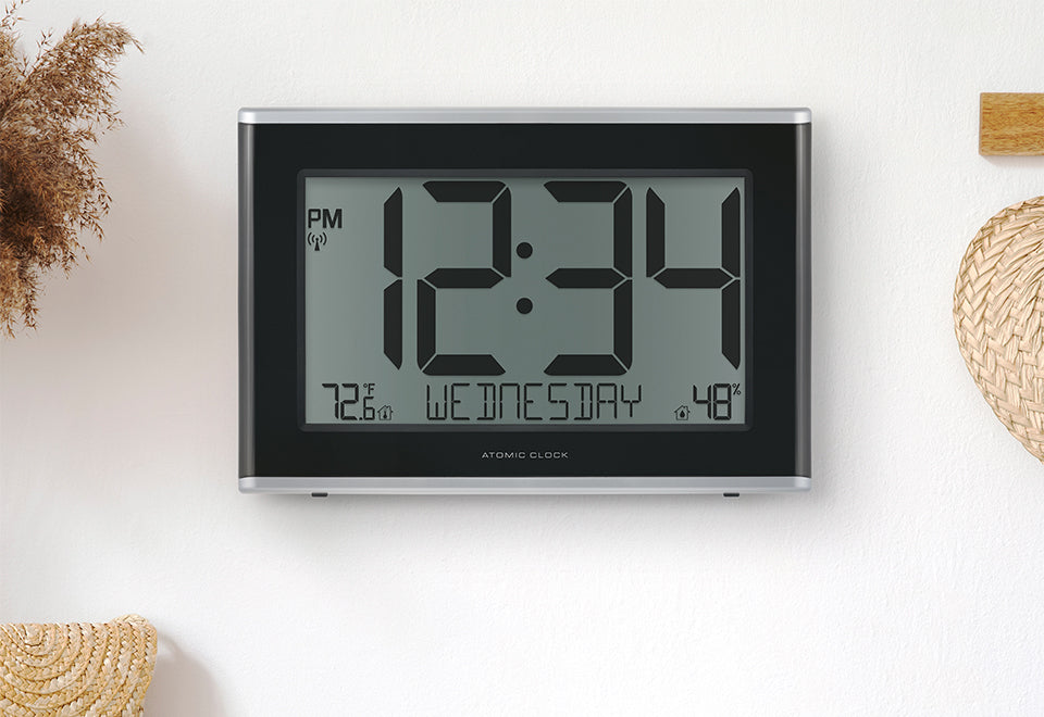 Jumbo Display Atomic Clock - image 3