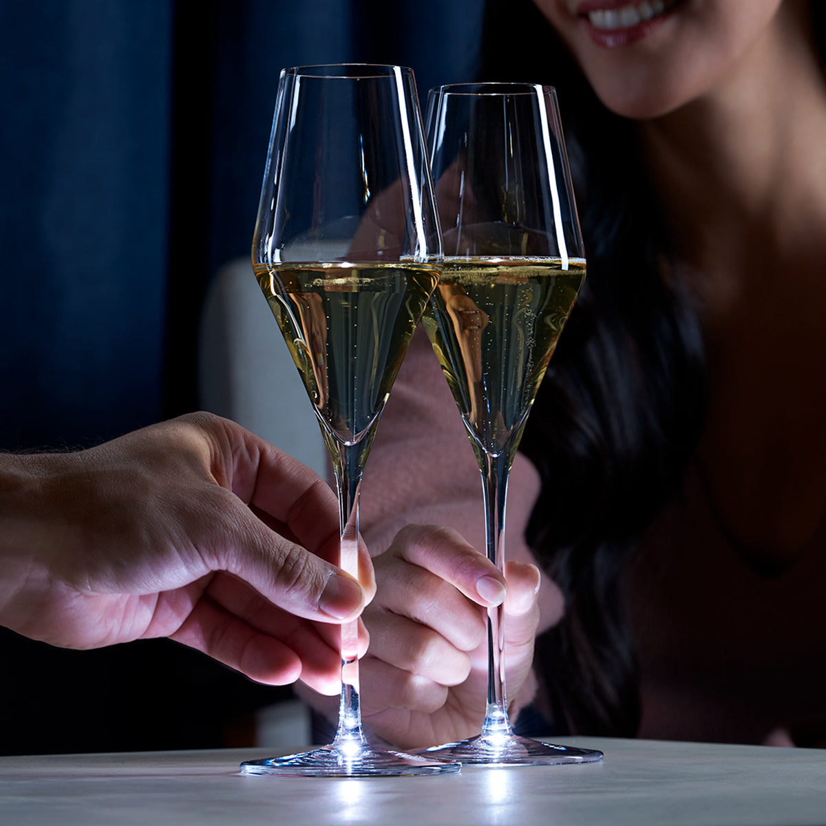 Light-Up Toasting Flutes (Set of 2)