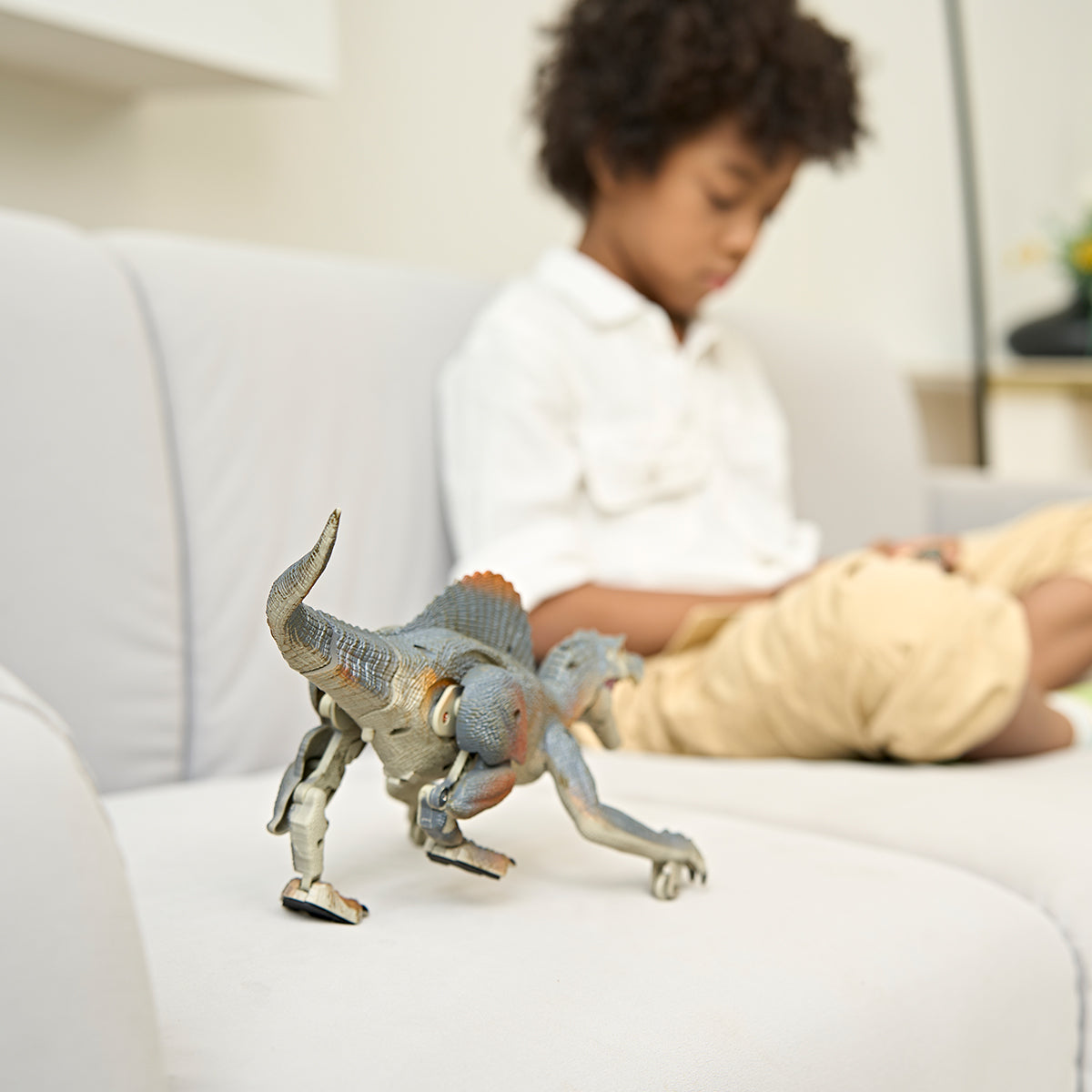 Smithsonian RC Spinosaurus - image 3