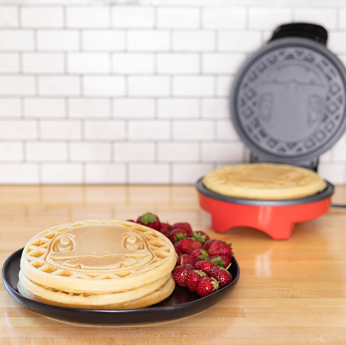 Pokémon Charmander Round Waffle Maker - image 4