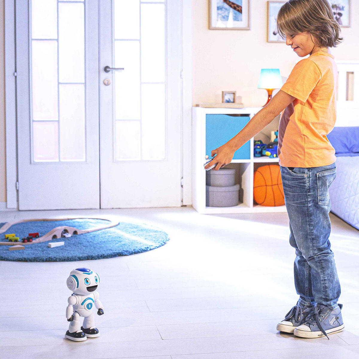 Interactive STEM Robot with Quiz and Games - image 4