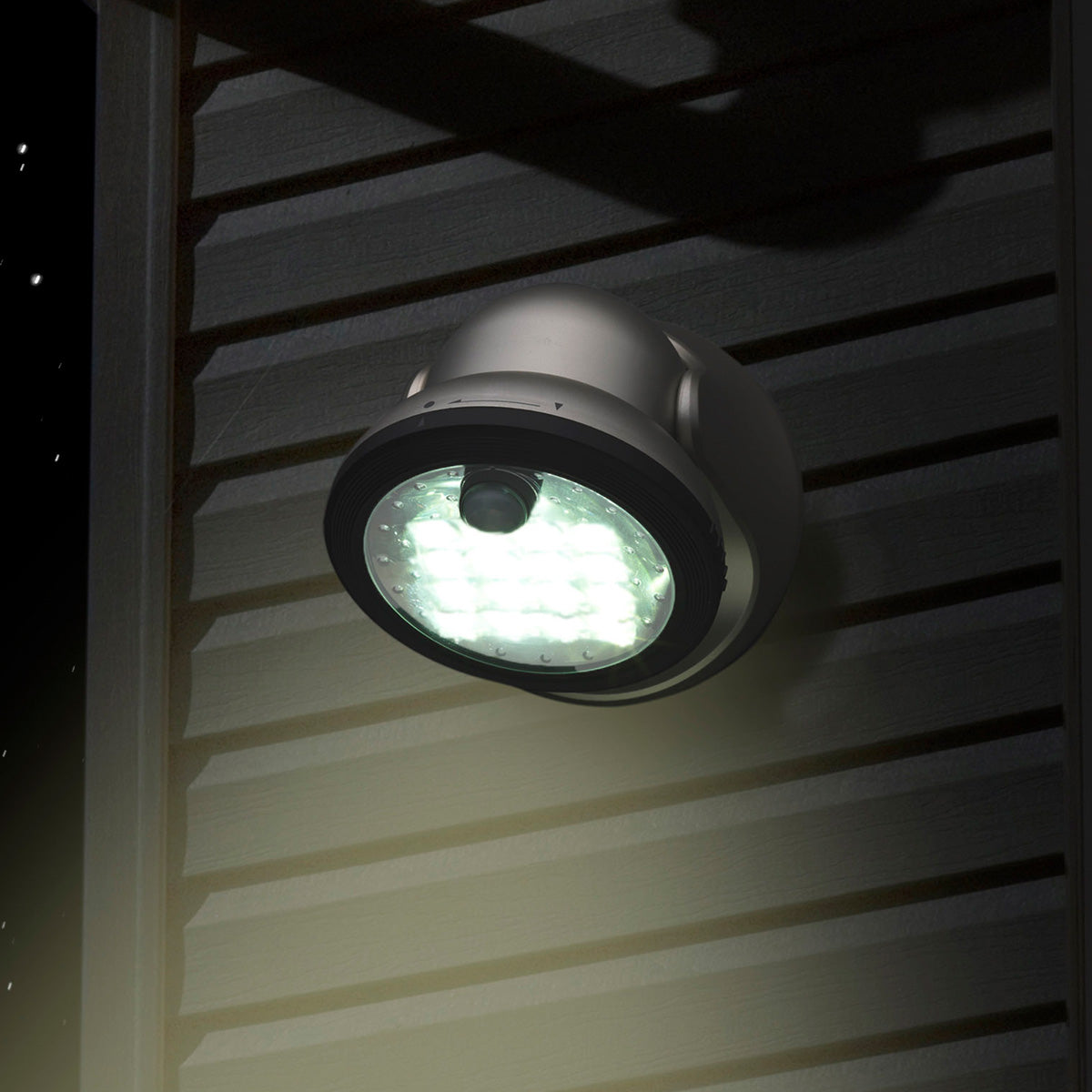 World's Brightest Motion-Activated Cordless Light - image 7