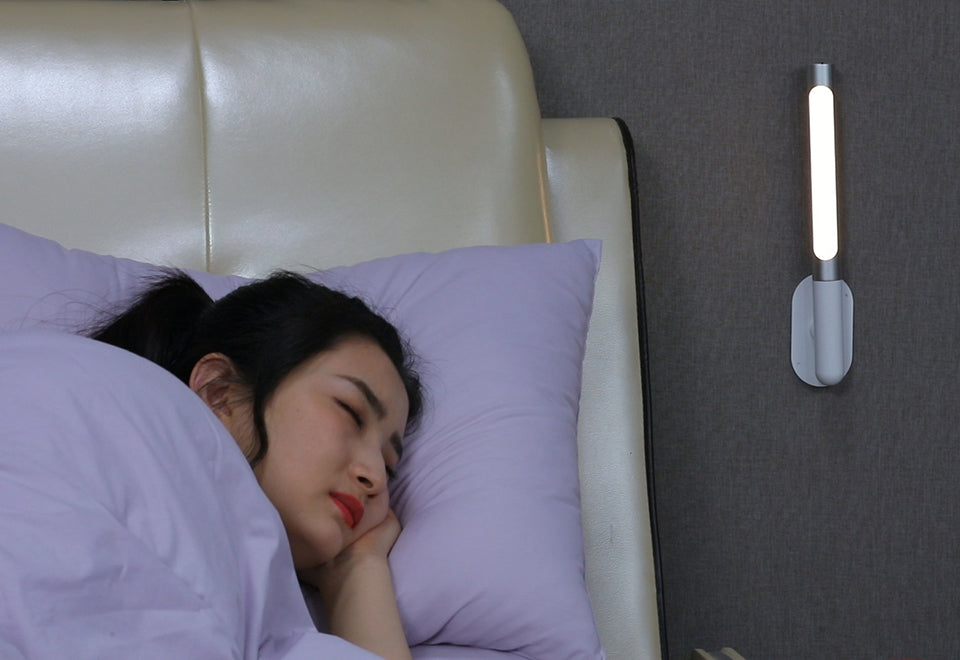 Cordless Wall Lamp - image 6