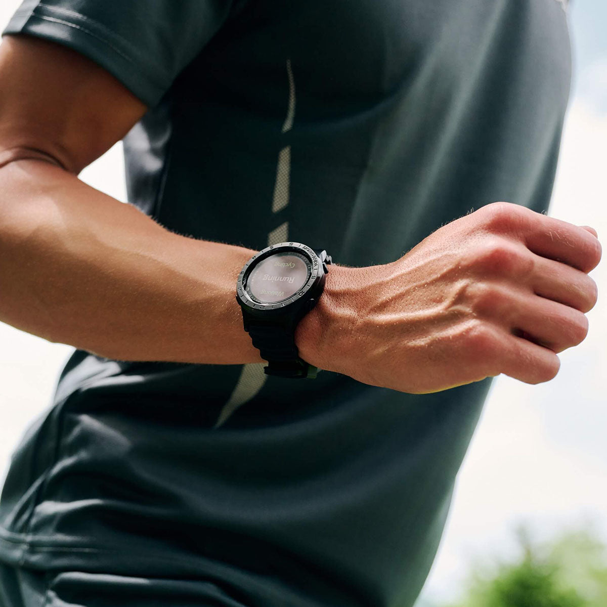 Hybrid Golf GPS Watch